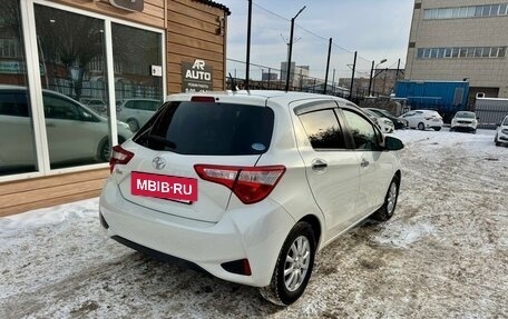 Toyota Vitz, 2019 год, 1 099 000 рублей, 9 фотография