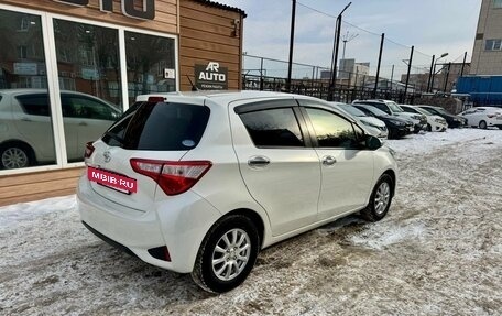 Toyota Vitz, 2019 год, 1 099 000 рублей, 10 фотография