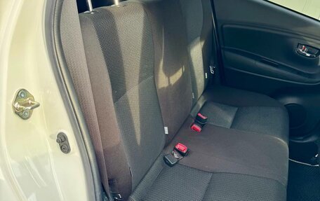 Toyota Vitz, 2019 год, 1 099 000 рублей, 20 фотография