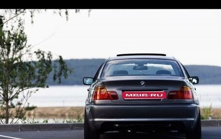 BMW 3 серия, 2003 год, 980 000 рублей, 11 фотография