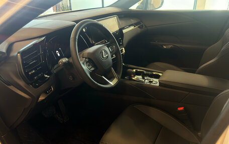 Lexus RX IV рестайлинг, 2025 год, 7 890 000 рублей, 11 фотография