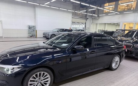 BMW 5 серия, 2018 год, 4 000 000 рублей, 3 фотография