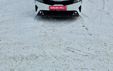 KIA Rio IV, 2021 год, 1 550 000 рублей, 3 фотография