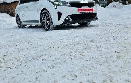 KIA Rio IV, 2021 год, 1 550 000 рублей, 2 фотография