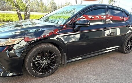 Toyota Camry, 2021 год, 3 350 000 рублей, 5 фотография