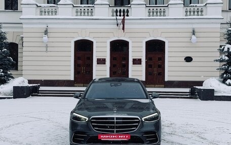 Mercedes-Benz S-Класс, 2022 год, 13 390 000 рублей, 2 фотография