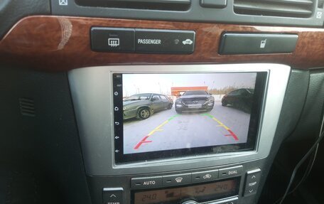 Toyota Avensis III рестайлинг, 2006 год, 850 000 рублей, 23 фотография