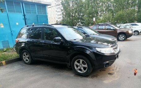 Subaru Forester, 2011 год, 900 000 рублей, 2 фотография