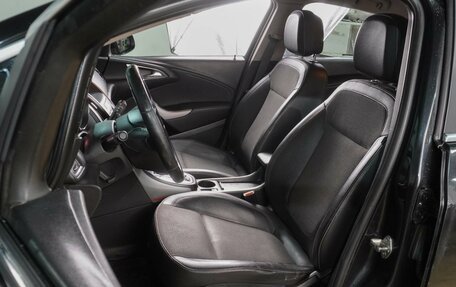 Opel Astra J, 2011 год, 699 000 рублей, 10 фотография