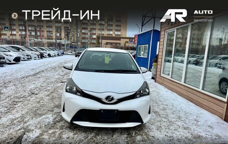 Toyota Vitz, 2015 год, 979 000 рублей, 3 фотография