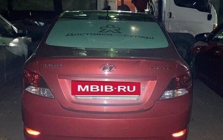 Hyundai Solaris II рестайлинг, 2012 год, 400 000 рублей, 3 фотография