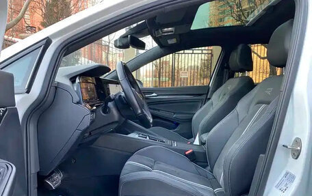 Volkswagen Golf VIII, 2022 год, 1 600 311 рублей, 4 фотография