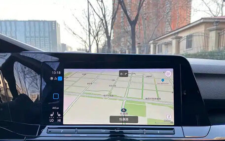 Volkswagen Golf VIII, 2022 год, 1 600 311 рублей, 6 фотография