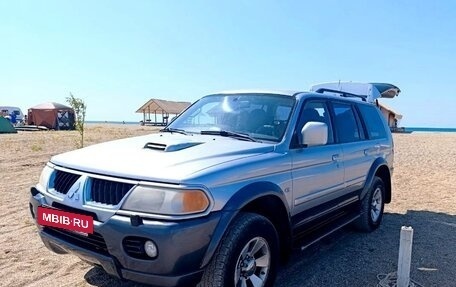 Mitsubishi Pajero Sport II рестайлинг, 2004 год, 1 050 000 рублей, 2 фотография