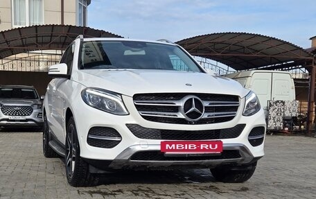 Mercedes-Benz GLE, 2015 год, 220 000 рублей, 21 фотография