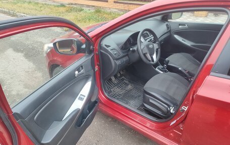 Hyundai Solaris II рестайлинг, 2016 год, 520 000 рублей, 7 фотография