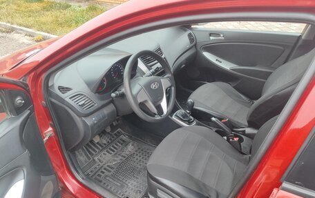 Hyundai Solaris II рестайлинг, 2016 год, 520 000 рублей, 6 фотография