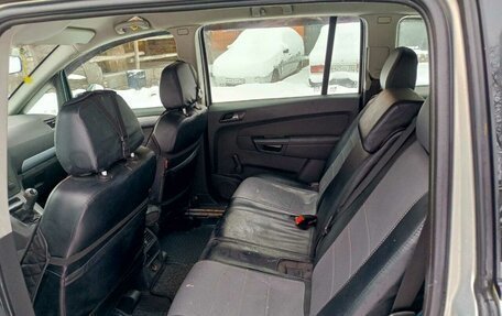 Opel Zafira B, 2006 год, 400 000 рублей, 11 фотография