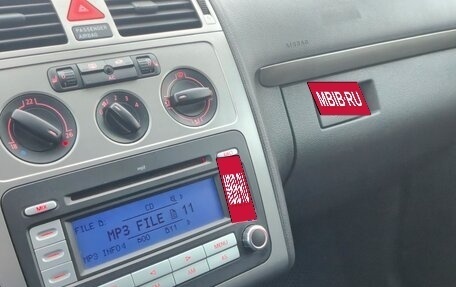 Volkswagen Touran III, 2008 год, 680 000 рублей, 23 фотография