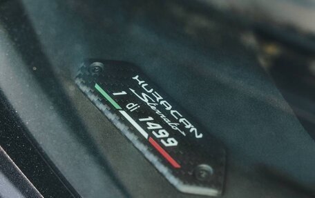 Lamborghini Huracán, 2024 год, 43 250 000 рублей, 12 фотография