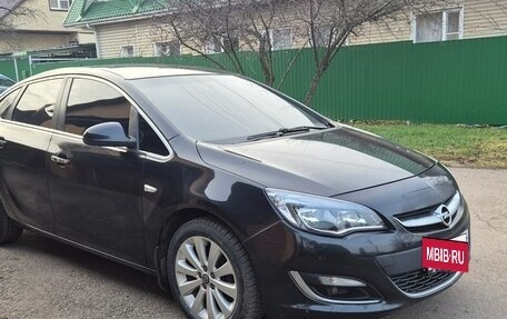Opel Astra J, 2013 год, 830 000 рублей, 6 фотография
