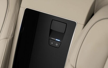 Audi A8, 2025 год, 29 990 000 рублей, 30 фотография