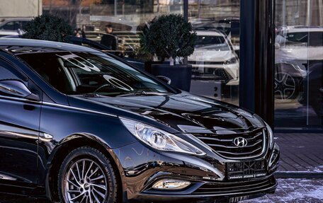 Hyundai Sonata VI, 2012 год, 995 000 рублей, 8 фотография