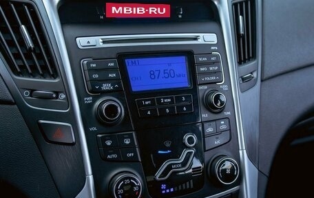 Hyundai Sonata VI, 2012 год, 995 000 рублей, 14 фотография