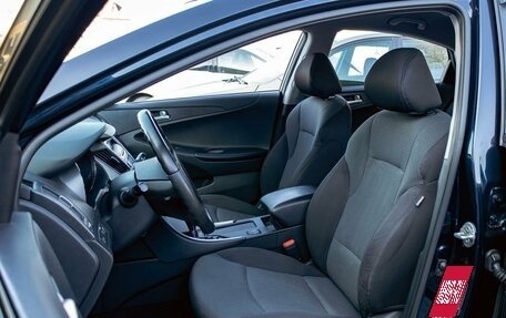 Hyundai Sonata VI, 2012 год, 995 000 рублей, 11 фотография