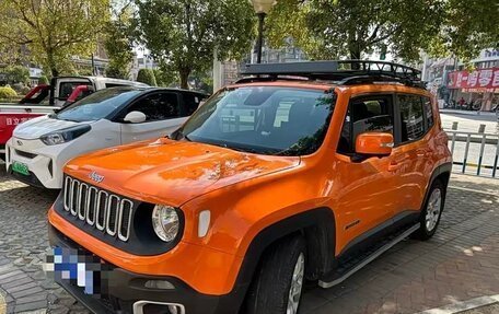 Jeep Renegade I рестайлинг, 2018 год, 1 200 001 рублей, 1 фотография