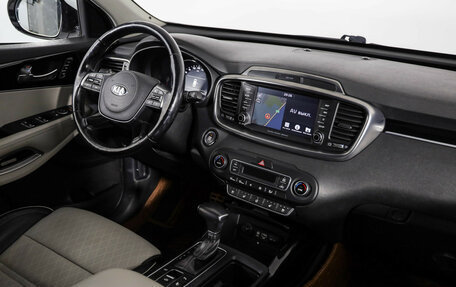 KIA Sorento III Prime рестайлинг, 2018 год, 3 099 000 рублей, 9 фотография