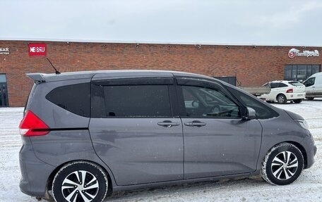 Honda Freed II, 2019 год, 1 850 000 рублей, 1 фотография