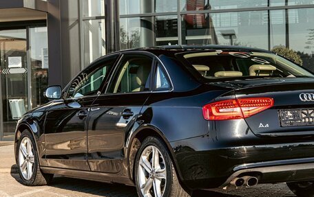 Audi A4, 2015 год, 1 295 000 рублей, 9 фотография