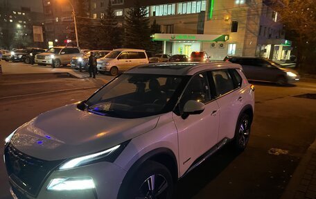Nissan X-Trail, 2024 год, 3 800 000 рублей, 2 фотография