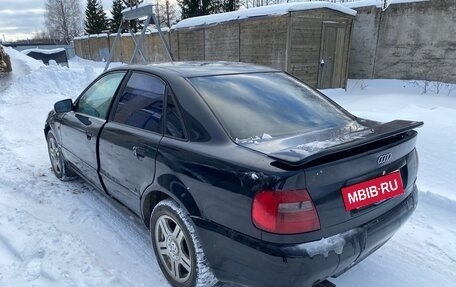 Audi A4, 1997 год, 175 000 рублей, 2 фотография