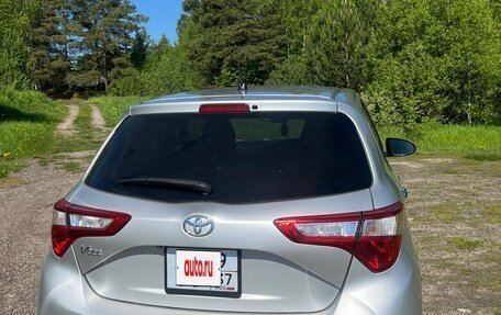 Toyota Vitz, 2019 год, 999 999 рублей, 4 фотография