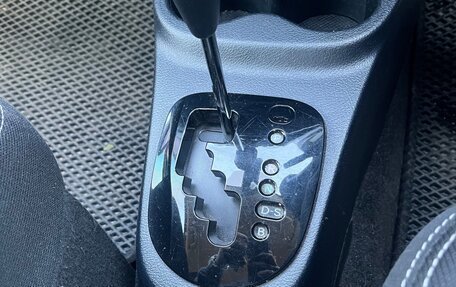 Toyota Vitz, 2019 год, 999 999 рублей, 13 фотография