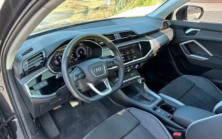 Audi Q3, 2022 год, 2 370 000 рублей, 6 фотография