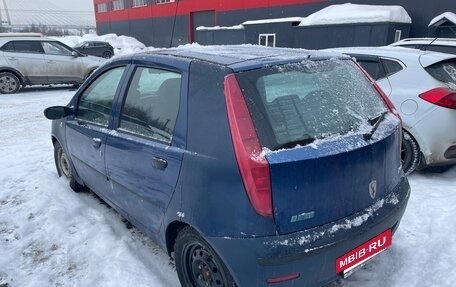 Fiat Punto III Punto Evo рестайлинг, 2000 год, 150 000 рублей, 3 фотография