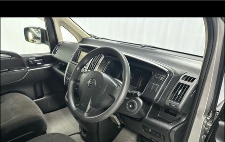 Nissan Serena III, 2009 год, 1 037 000 рублей, 10 фотография