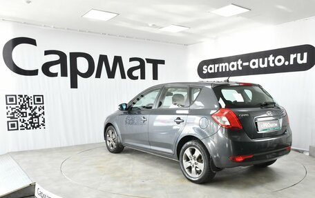KIA cee'd I рестайлинг, 2012 год, 677 000 рублей, 7 фотография