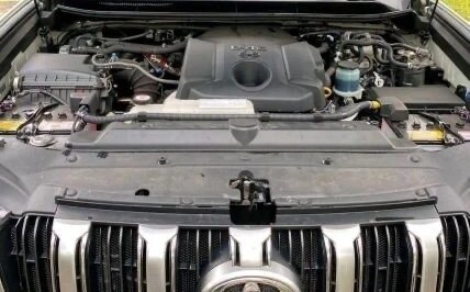 Toyota Land Cruiser Prado 150 рестайлинг 2, 2017 год, 5 100 000 рублей, 6 фотография