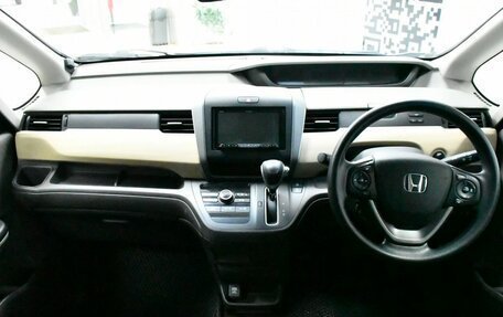 Honda Freed II, 2018 год, 1 407 000 рублей, 9 фотография