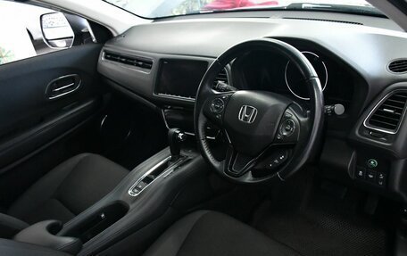 Honda Vezel, 2018 год, 1 837 000 рублей, 7 фотография