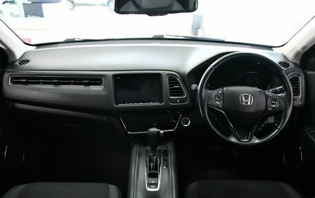 Honda Vezel, 2018 год, 1 837 000 рублей, 8 фотография