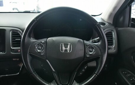 Honda Vezel, 2018 год, 1 837 000 рублей, 14 фотография