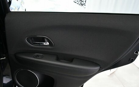 Honda Vezel, 2018 год, 1 837 000 рублей, 24 фотография