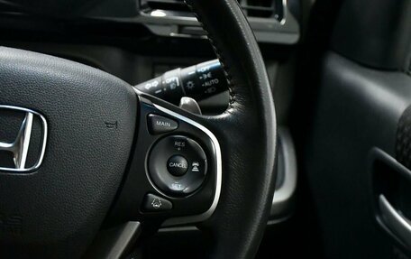 Honda Stepwgn IV, 2019 год, 2 425 000 рублей, 12 фотография