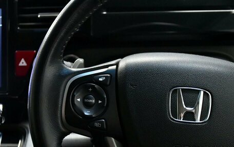 Honda Stepwgn IV, 2019 год, 2 425 000 рублей, 11 фотография