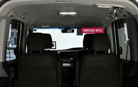 Honda Stepwgn IV, 2019 год, 2 425 000 рублей, 28 фотография